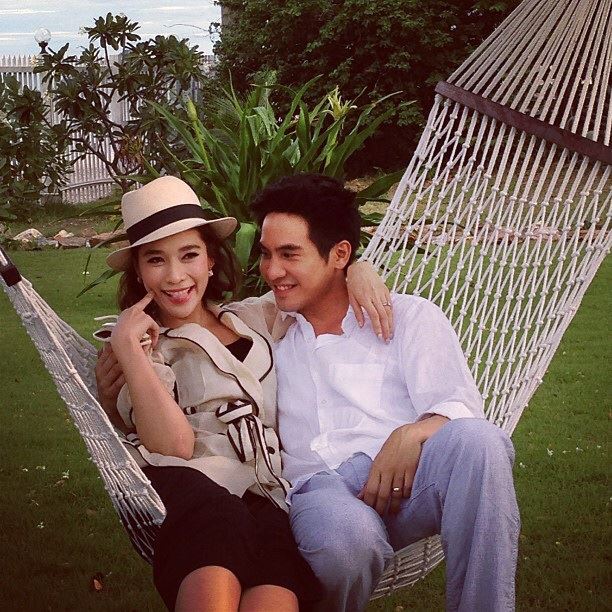 กุ๊กกิ๊ก ‪#&lrm;ฟินนนน‬ ‪#&lrm;สามีตีตรา‬