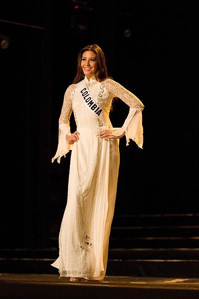 เธอยังอยู่ในใจของใครหลายคน Taliana Mar&iacute;a Vargas Carrillo is Miss Colombia 2008