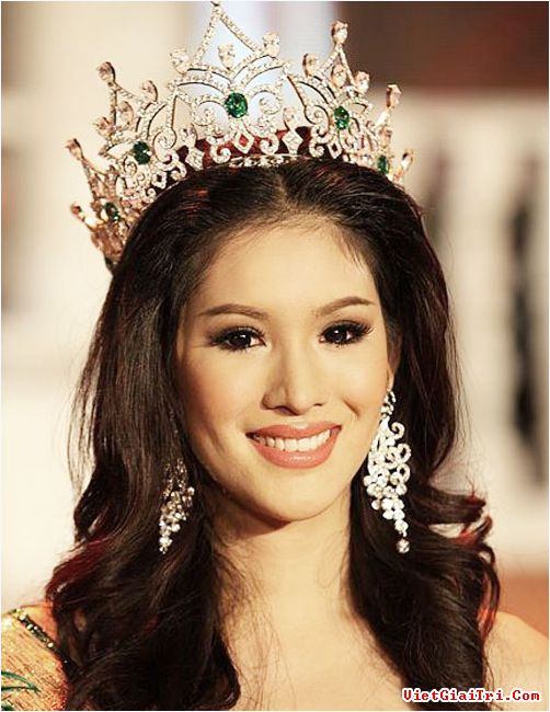 2011 from Sirapassorn Atthayakorn