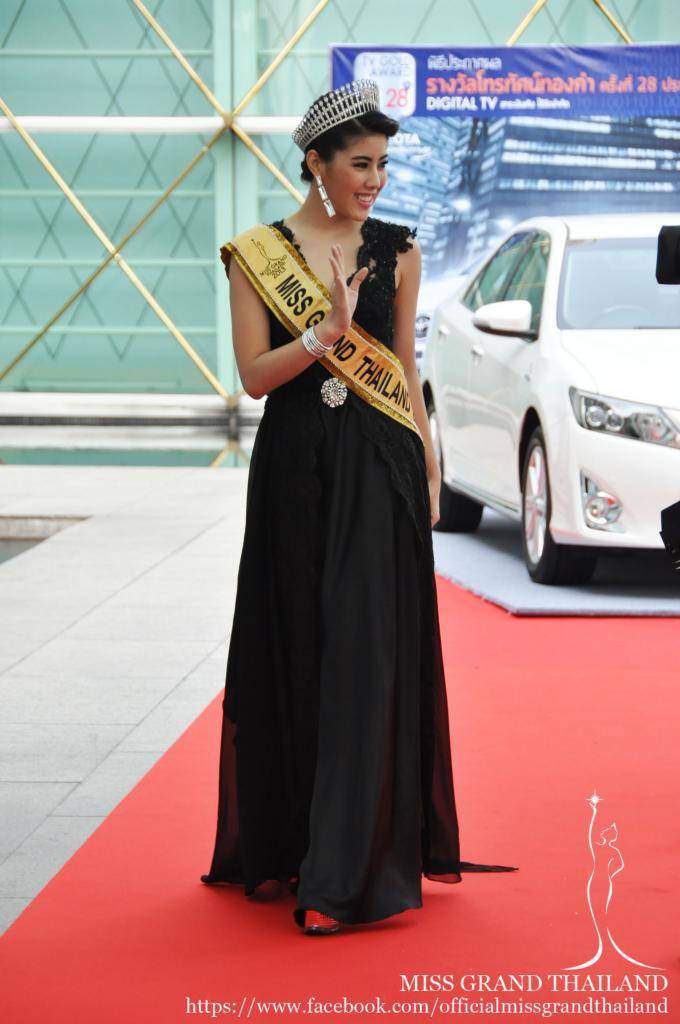 ทีมมิสแกรนด์ไทยแลนด์ 2013 ร่วมงานประกาศผลรางวัลโทรทัศน์ทองคำ ครั้งที่ 28