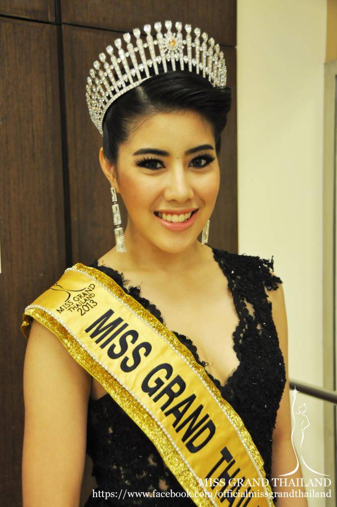ทีมมิสแกรนด์ไทยแลนด์ 2013 ร่วมงานประกาศผลรางวัลโทรทัศน์ทองคำ ครั้งที่ 28