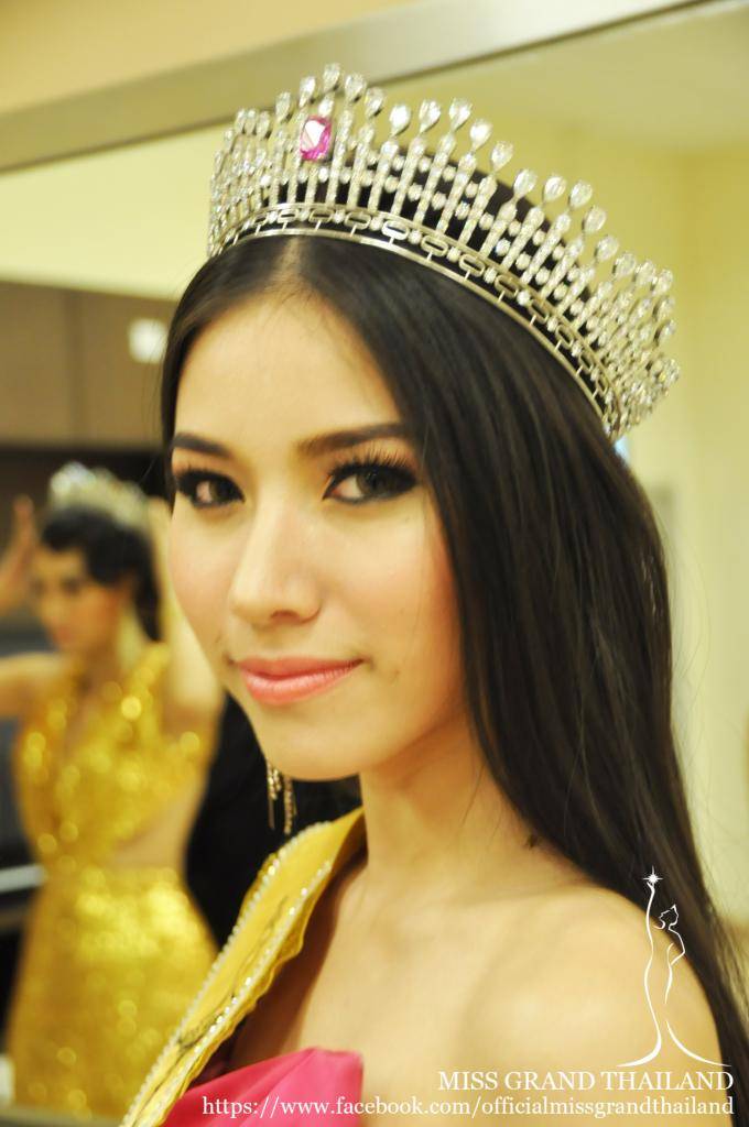 ทีมมิสแกรนด์ไทยแลนด์ 2013 ร่วมงานประกาศผลรางวัลโทรทัศน์ทองคำ ครั้งที่ 28