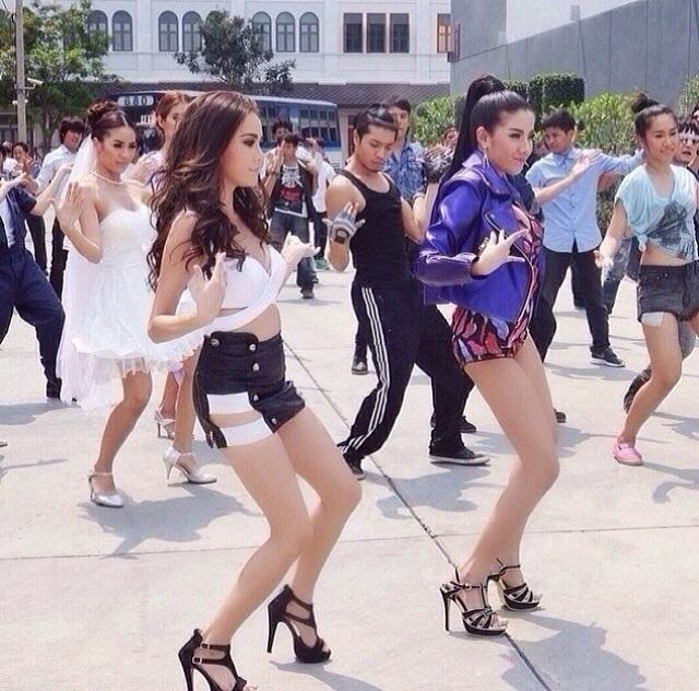 กิ๊บซี่ เปรี้ยวปรี๊ด ดัน "อย่ามโน"แรงส์