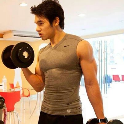 รวมมิตรนายแบบสุดหล่อ มอส