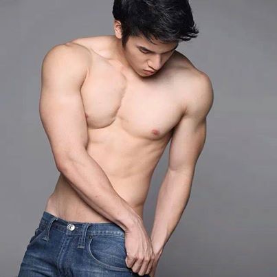 รวมมิตรนายแบบสุดหล่อ มอส