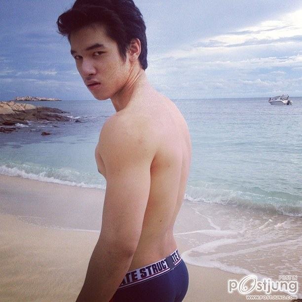 รวมมิตรนายแบบสุดหล่อ มอส