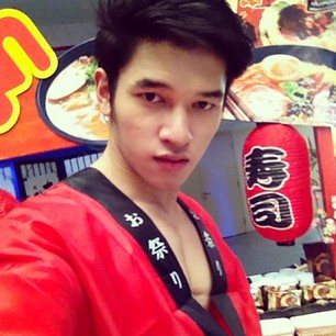 รวมมิตรนายแบบสุดหล่อ มอส