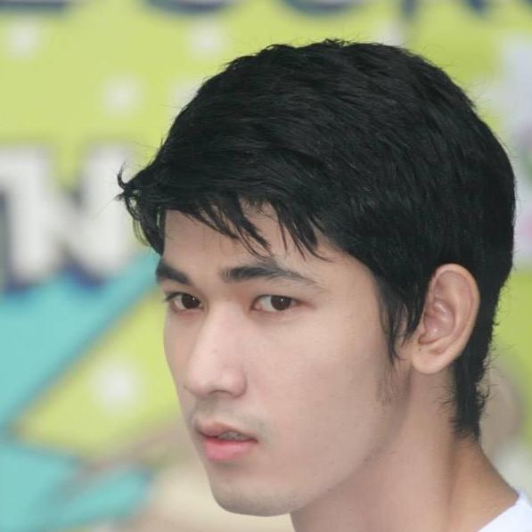 หนุ่มไทยหล่อ....