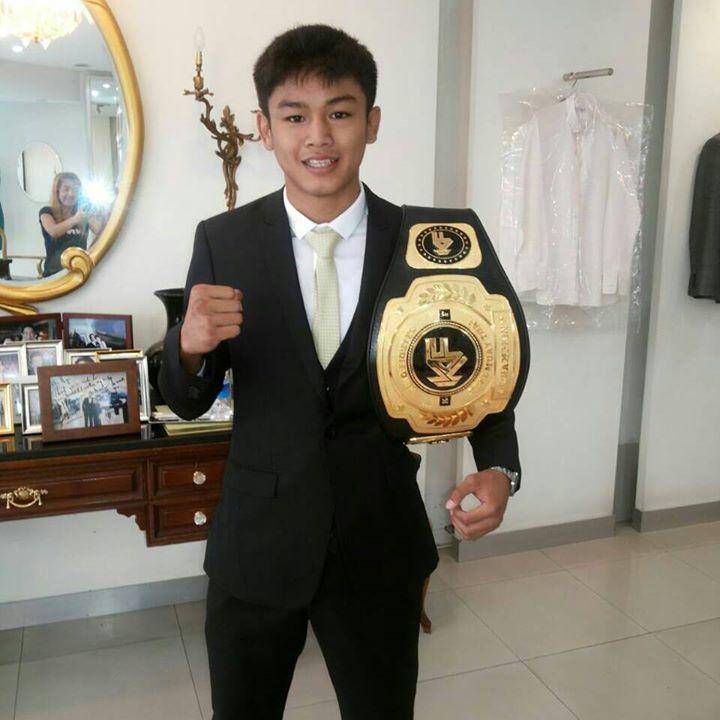 นักมวย2สไตล์