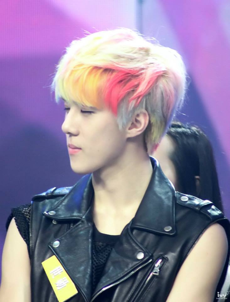 hair color sehun  1