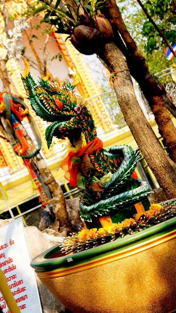 วัดเขาดิน วัดสวยๆ ไกล้กับมอเตอร์เวย์