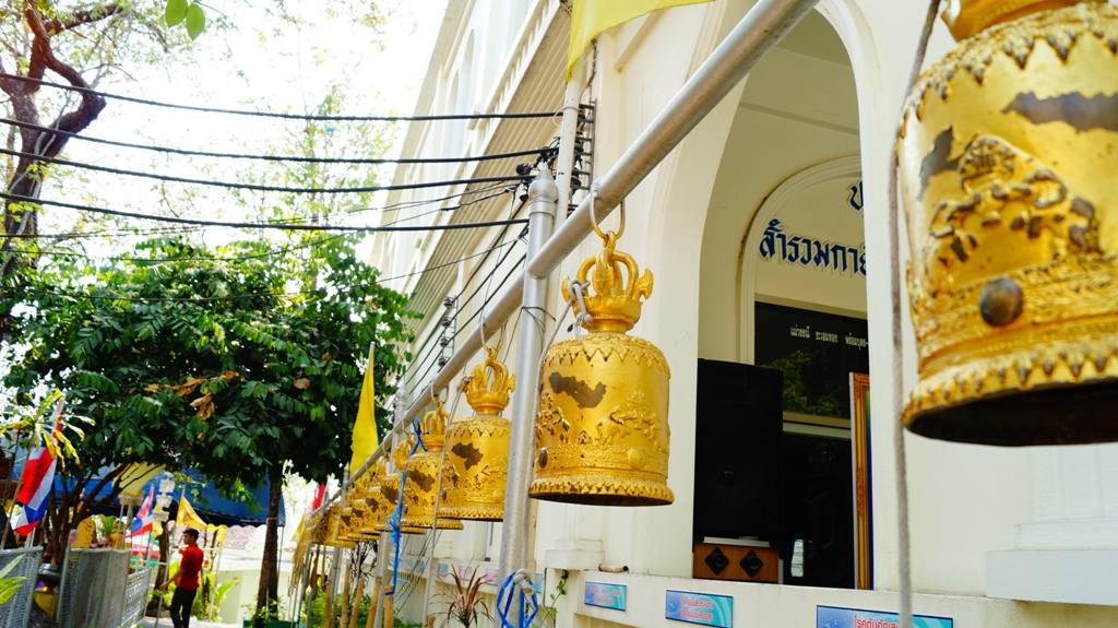 วัดเขาดิน วัดสวยๆ ไกล้กับมอเตอร์เวย์