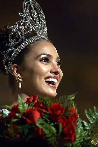 Lara Dutta Miss Universe 2000 From India
