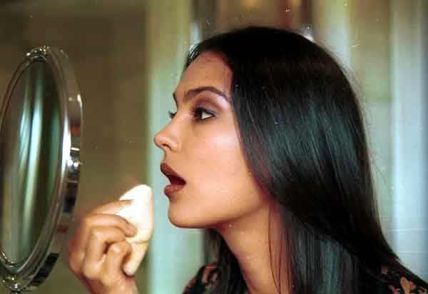 Lara Dutta Miss Universe 2000 From India