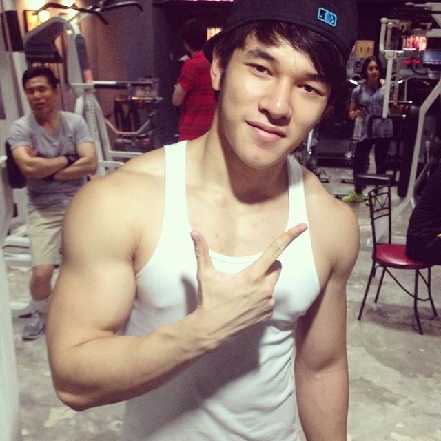 ภาพใหม่มอสอูมรับสัมเมอร์