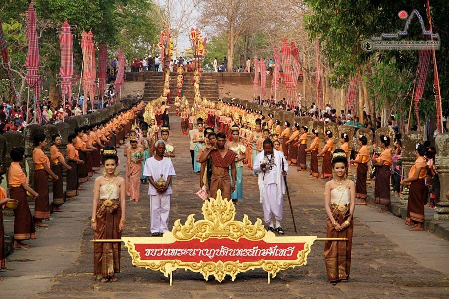 เมษายนนี้กับมหัศจรรย์พนมรุ้งมหาเทวาลัย