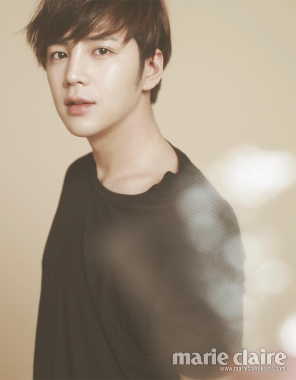 จางกึนซอก ในนิตยสาร Marie Claire