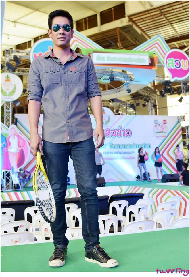 อ๋อม ขวัญ งาน "หล่อ สวย ด้วยวิทยาศาสตร์การกีฬา March 18,2014