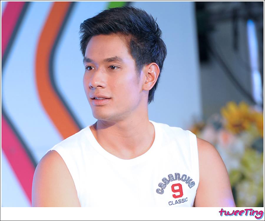 อ๋อม ขวัญ งาน "หล่อ สวย ด้วยวิทยาศาสตร์การกีฬา March 18,2014