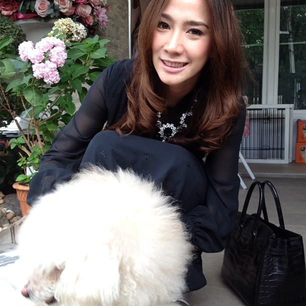 เปิดบ้านอั้ม พัชราภา ดาราสาวเบอร์ 1 ของวงการ