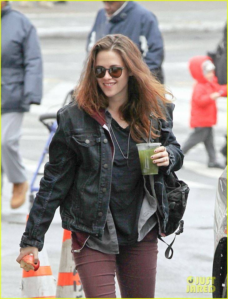 มาดูการแต่งตัวตามสไตล์สาว Kristen Stewart กันเถอะ (part 1)