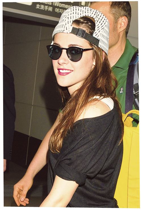 มาดูการแต่งตัวตามสไตล์สาว Kristen Stewart กันเถอะ (part 1)
