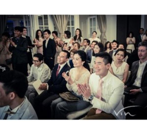 อย่างเป็นทางการแล้ว Opal & Oak