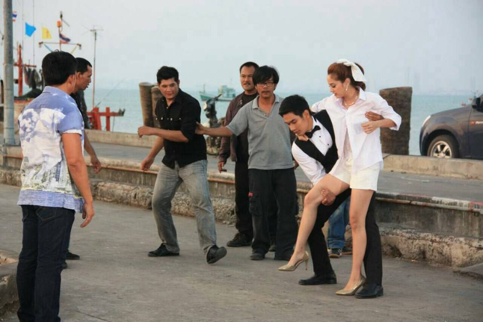 อ๋อม โชว์ ขวัญ เจ้าสาวสลาตัน ตัวจริงเสียงจริง !