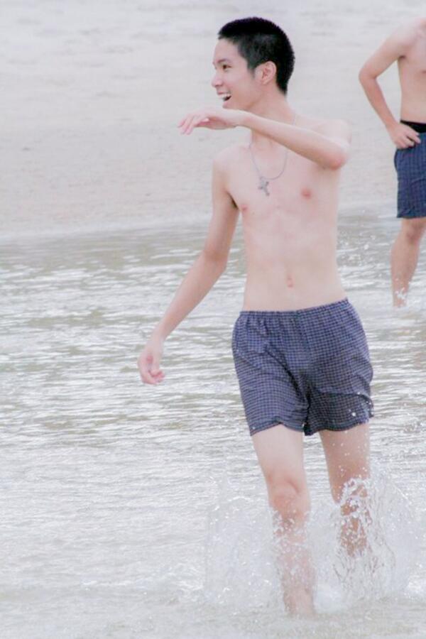 ดูเพื่อควาบันเทิง..