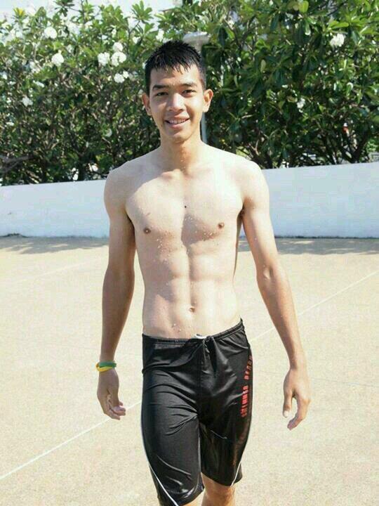 ดูเพื่อควาบันเทิง..