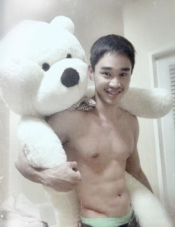 ดูเพื่อควาบันเทิง..