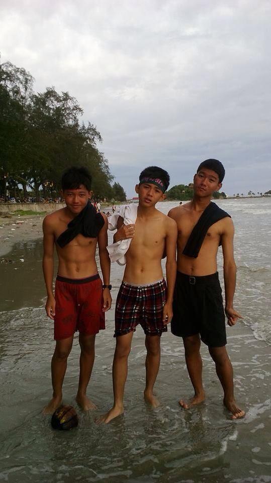 ดูเพื่อควาบันเทิง..