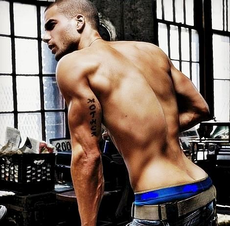 zeus men 186