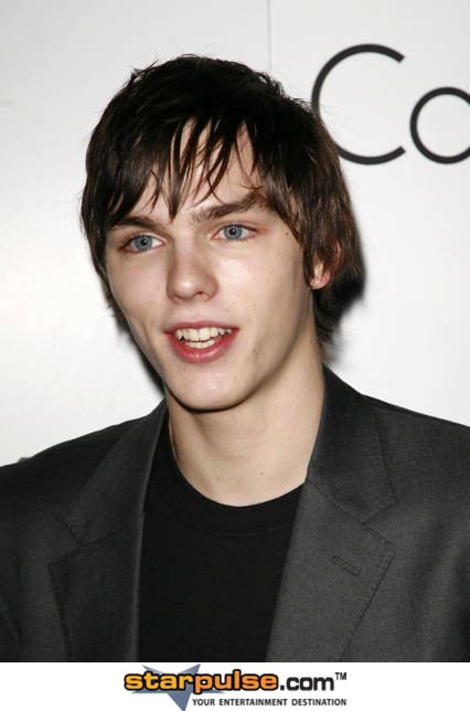 Nicholas Hoult -