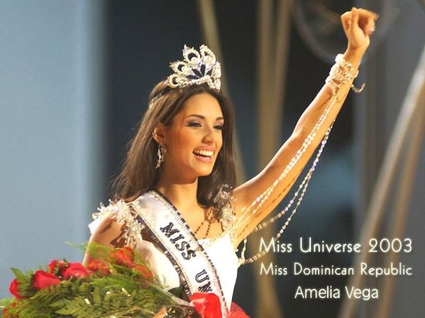 นางงามหน้าสวย Ameria Vega