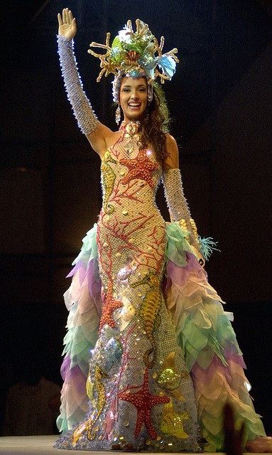 นางงามหน้าสวย Ameria Vega