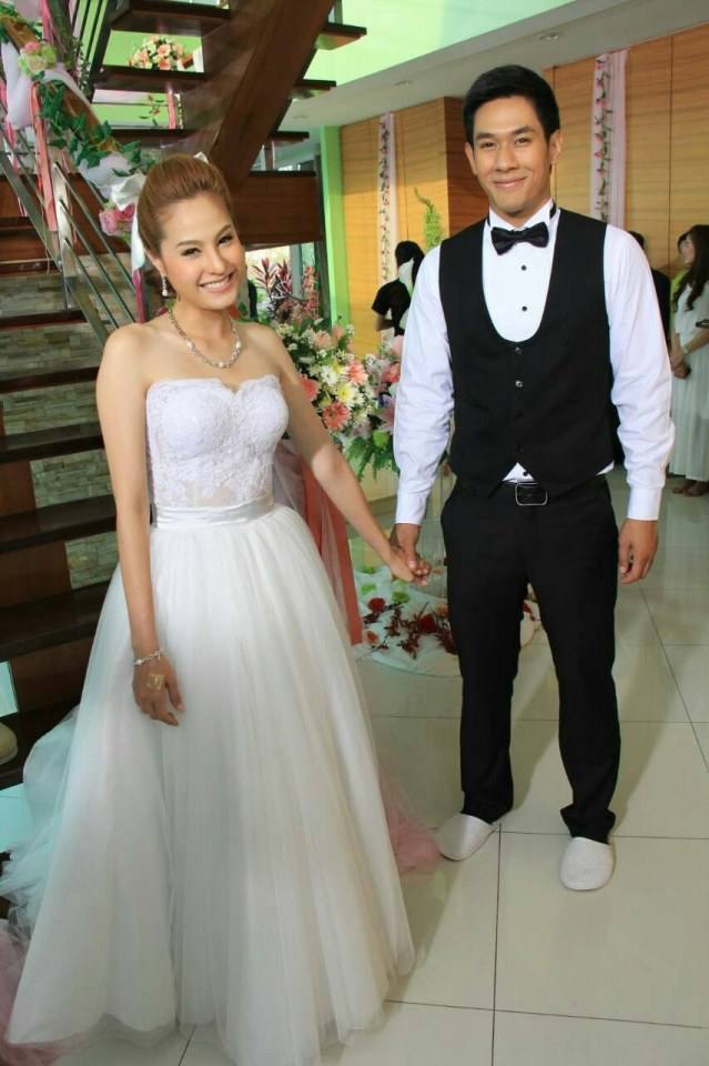คู่นี้ จะนางรักกันขนาดไหน ต้องดูเอาเอง คืนนี้ เสนอเป็นตอนจบ เจ้าสาวสลาตัน !!!