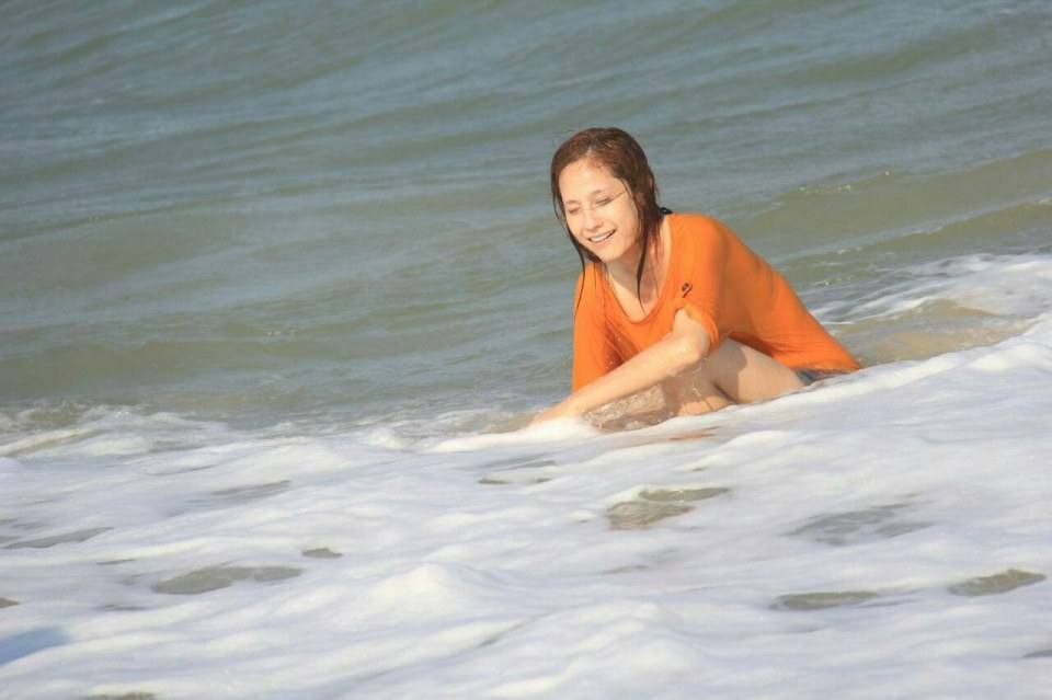 อ๋อม ขวัญ อยากเล่นน้ำ ก็ไม่บอก