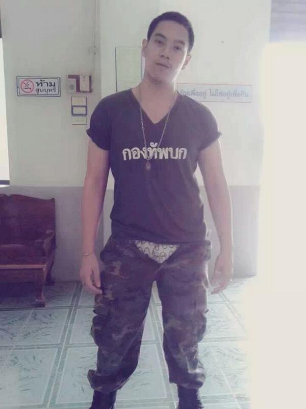 เจ๊ใจจะวายกับหนุ่มๆ