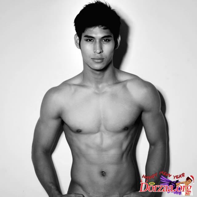 หล่อ