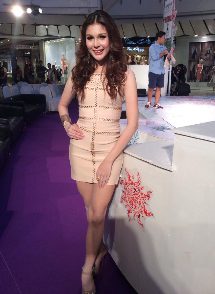 น้องจูน อารยา เบอร์ 2 กับ Miss Tiffany's Universe 2014