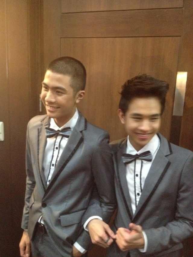 ฟลุ๊ค ธีรภัทร & ฟลุ๊ค พงศธร ในงานที่สโมสรทหารบก