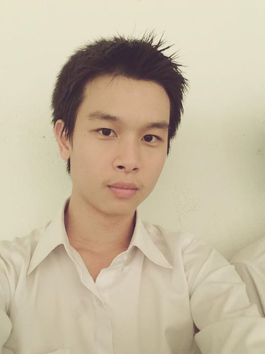 เด็กน้อย มอ ขอนแก่น By รองเท้าผ้าใบ