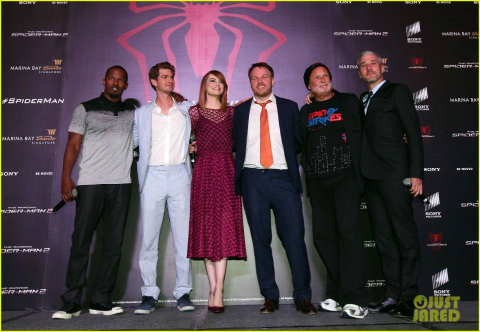 Emma Stone & Andrew Garfield Hang with Adorable Little Spider-Man at Fan Event!