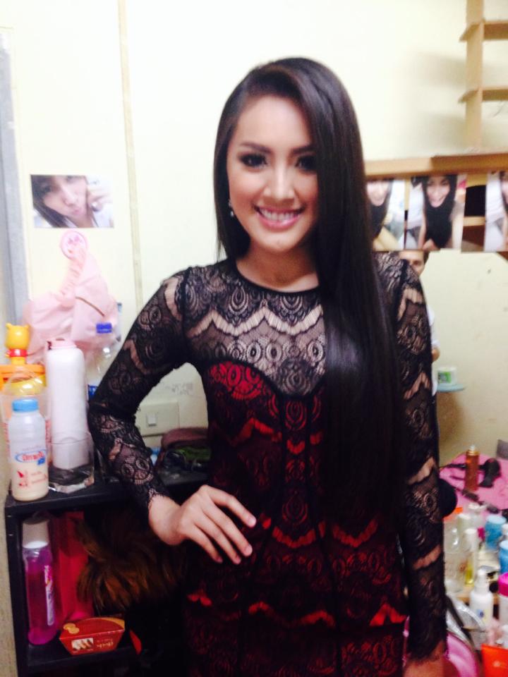 นางสมัคร MUT2014