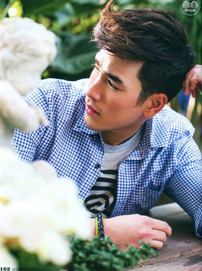 ณเดชน์ คูกิมิยะ @ SEVENTEEN vol.11 no.137 April 2014