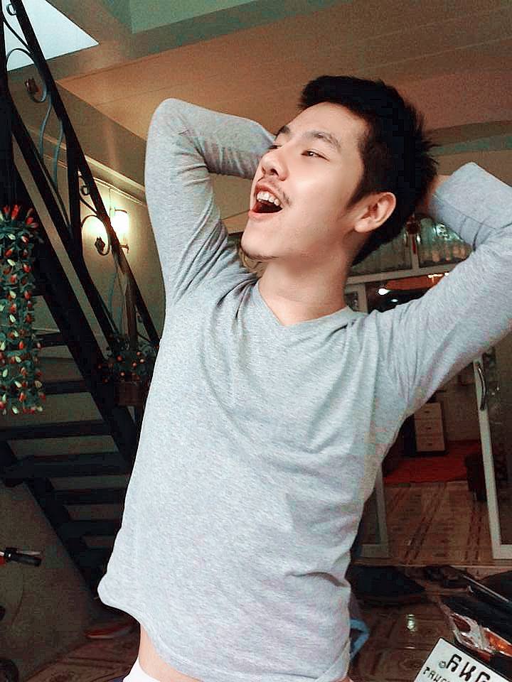 หนุ่มหล่อจาก FB  ไม่เชื่อก็เข้ามาดู