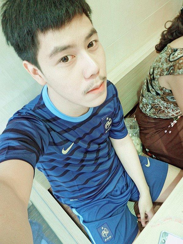 หนุ่มหล่อจาก FB  ไม่เชื่อก็เข้ามาดู