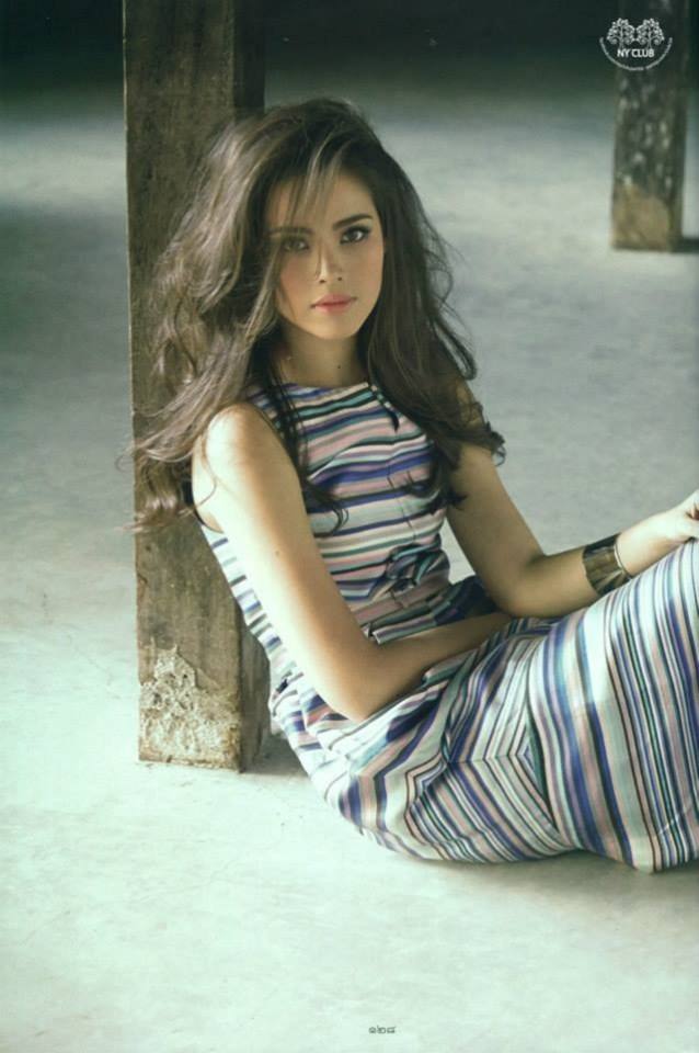 ญาญ่า อุรัสยา @ พลอยแกมเพชร vol.23 no.533 April 2014