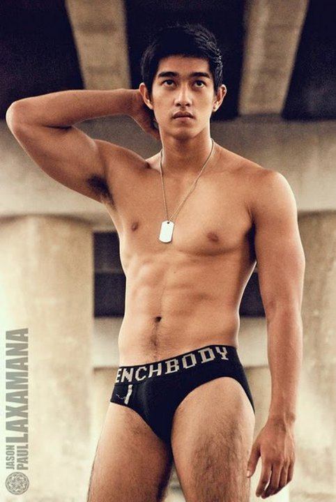 หนุ่มคนนี้หล่อเข้ม